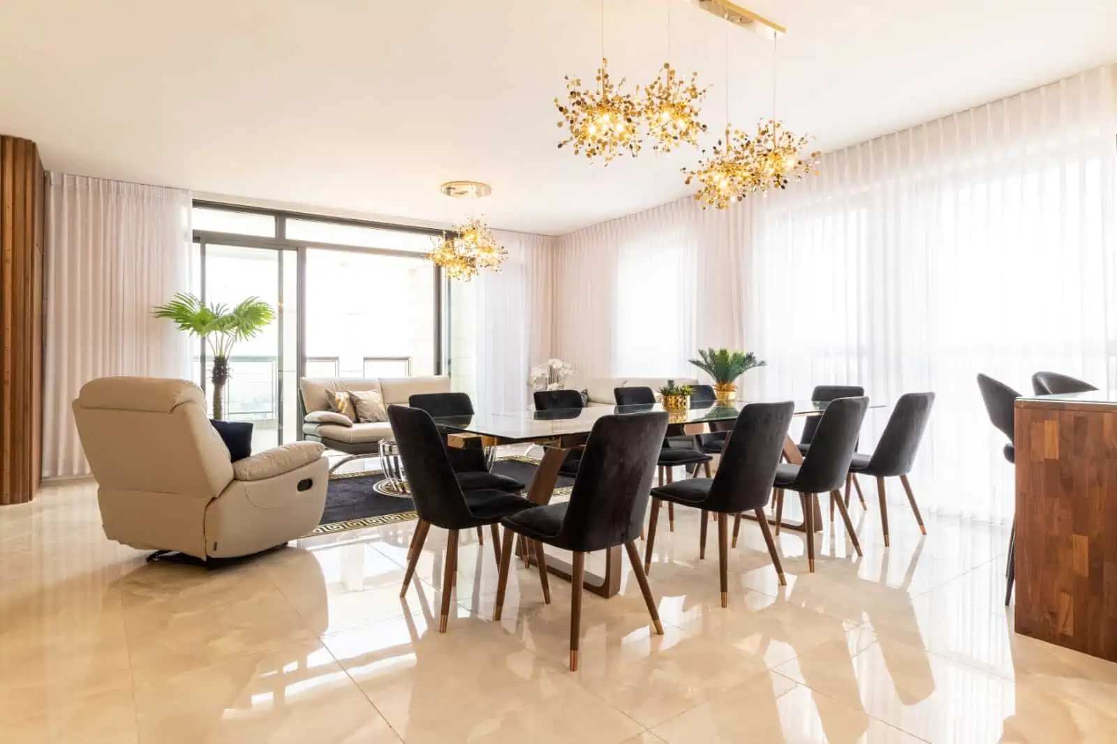 Jtower.Jaffa.street.Penthouse.with.Roof