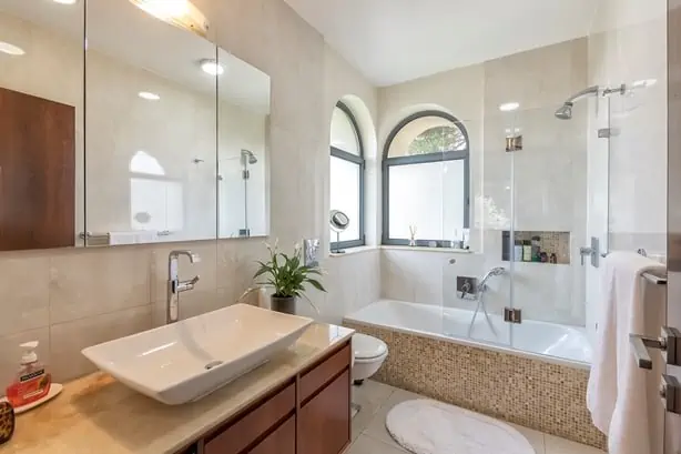 Large.house.for.sale.in.Talbieh