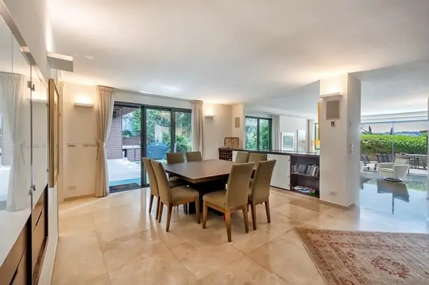 Large.house.for.sale.in.Talbieh