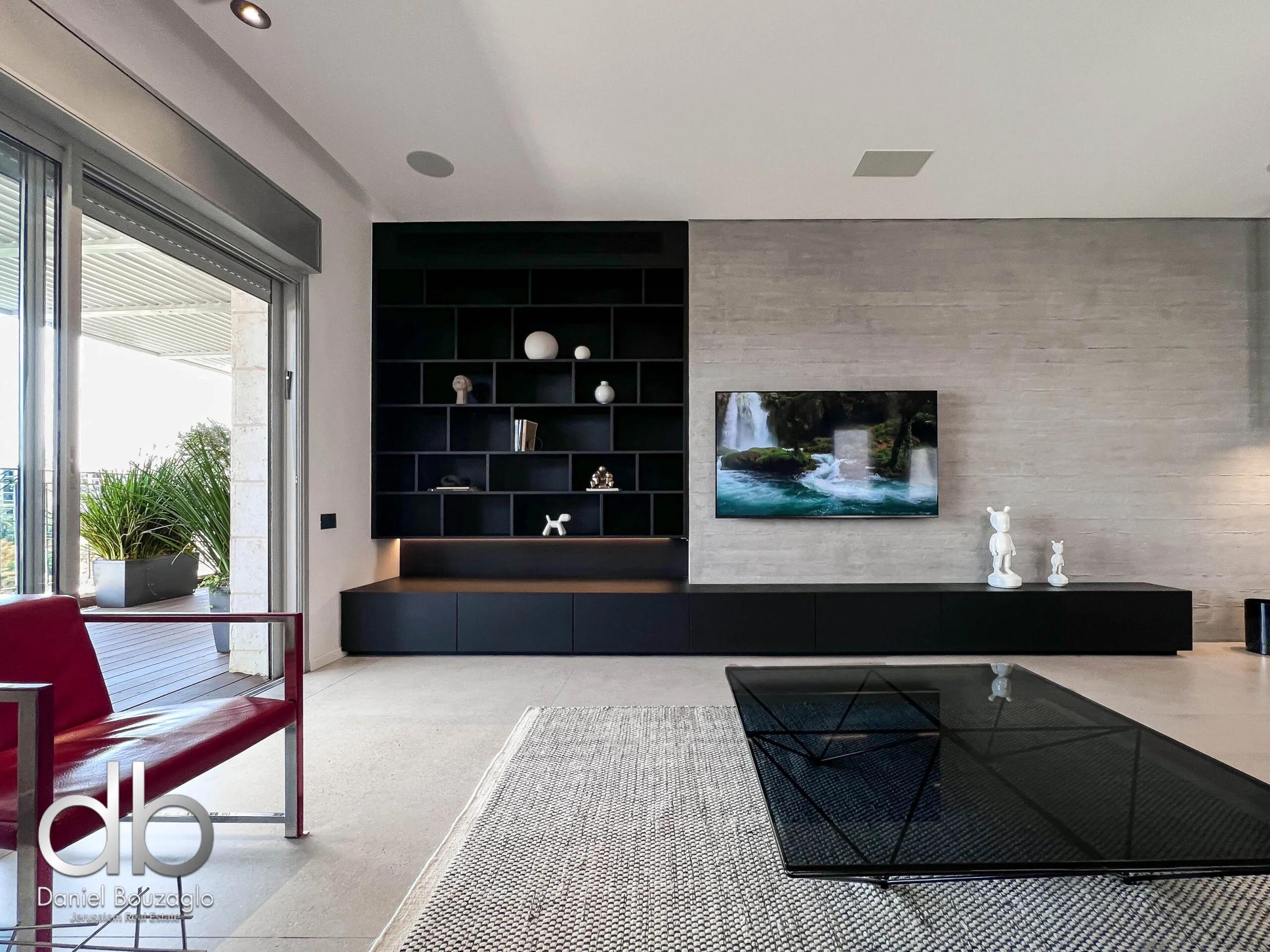 השגריר ארגוב 2 מיני פנטהאוס-54 השגריר ארגוב 2 מיני פנטהאוס