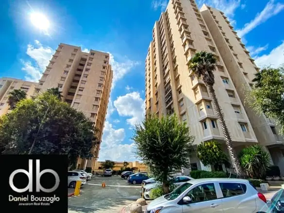 Diskin street Rechavia oversized 3br for sale