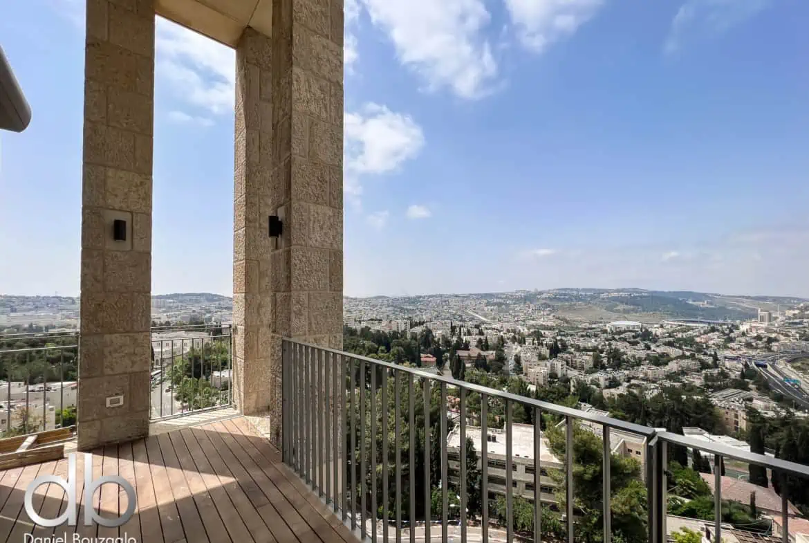 Shai.Agon.blvd.Amazing.Penthouse