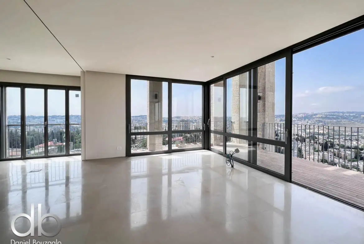 Shai.Agon.blvd.Amazing.Penthouse