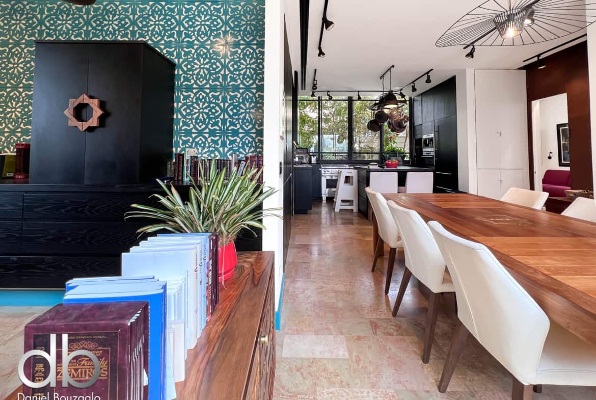 Shimshon.street.designer.house.for (24) Shimshon.street.designer.house.for.sale