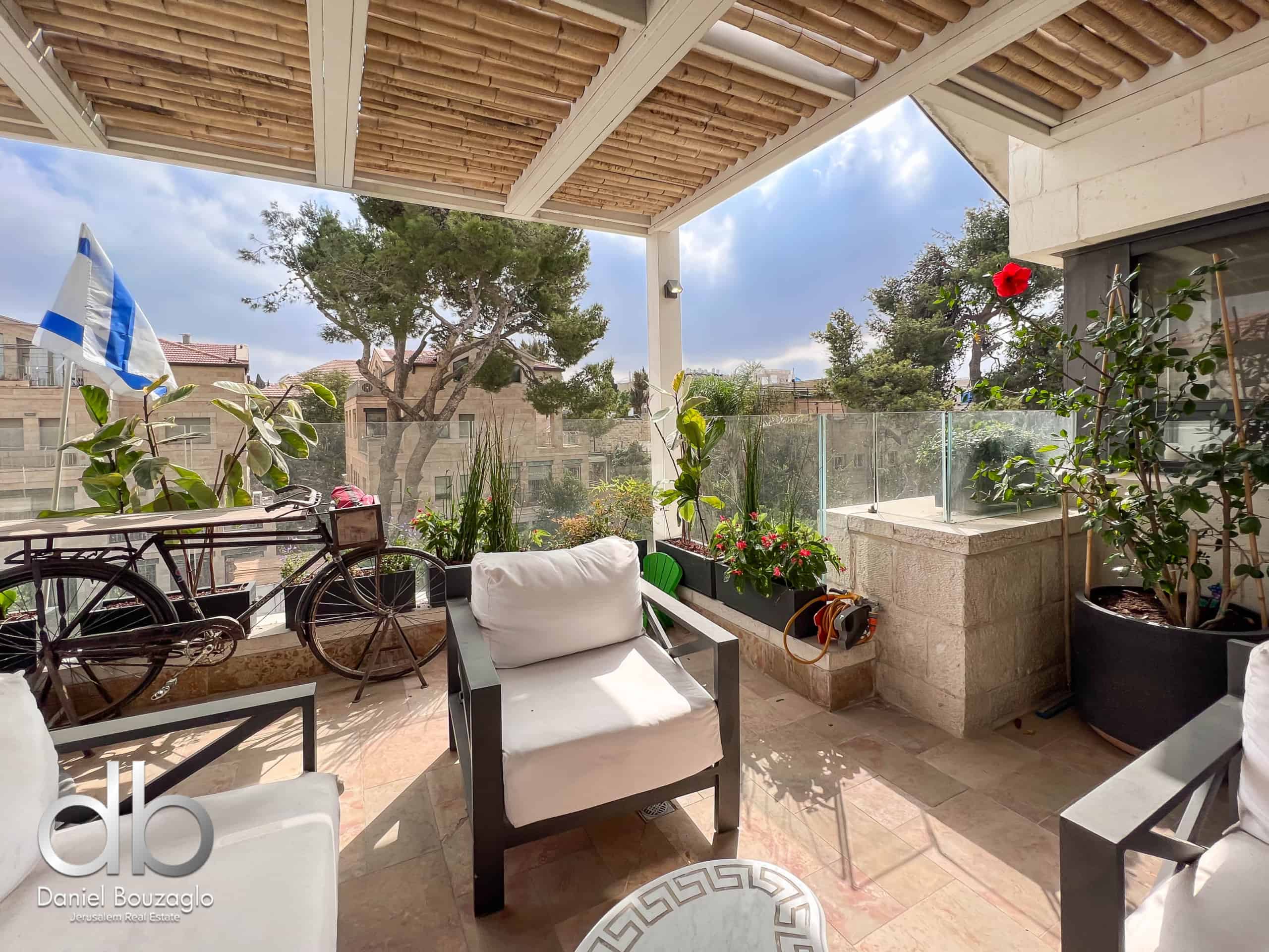 Shimshon.street.designer.house.for.sale