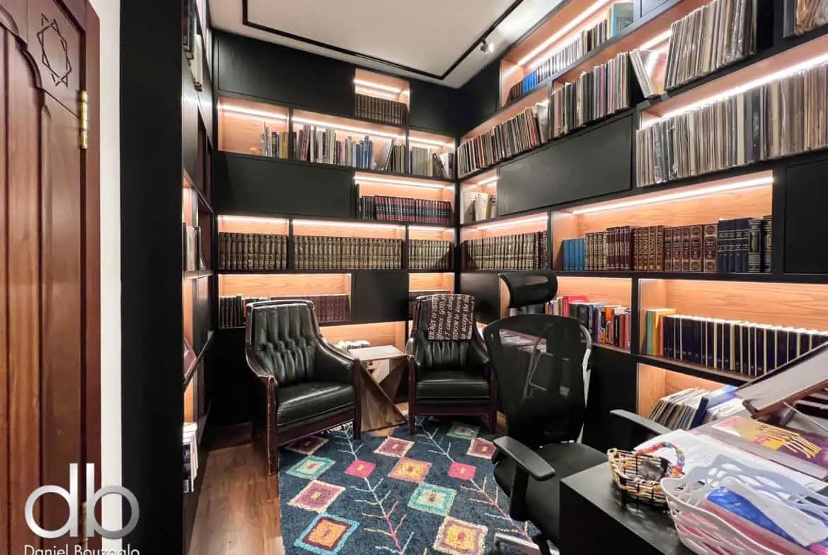 Shimshon.street.designer.house.for.sale