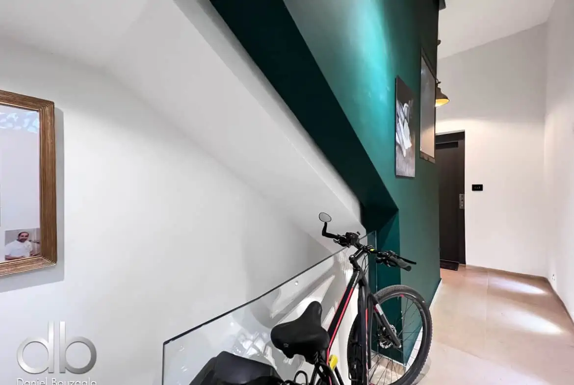 Shimshon.street.designer.house.for.sale