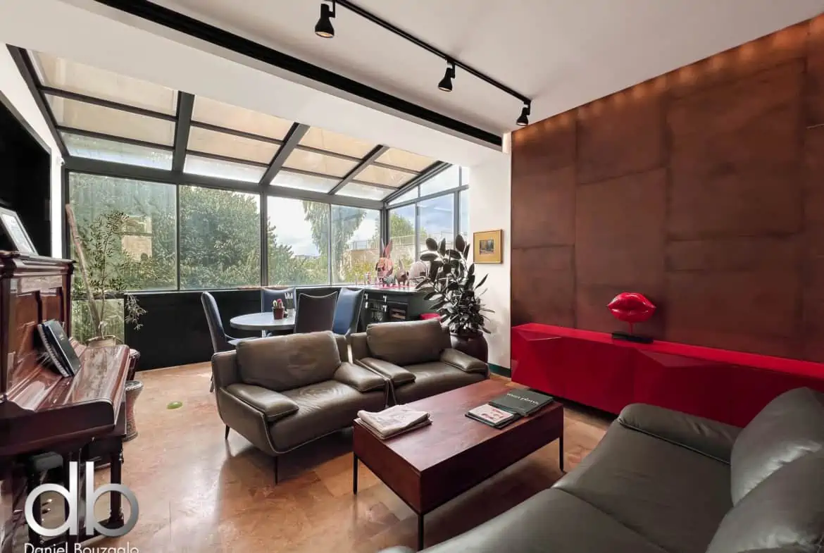 Shimshon.street.designer.house.for.sale