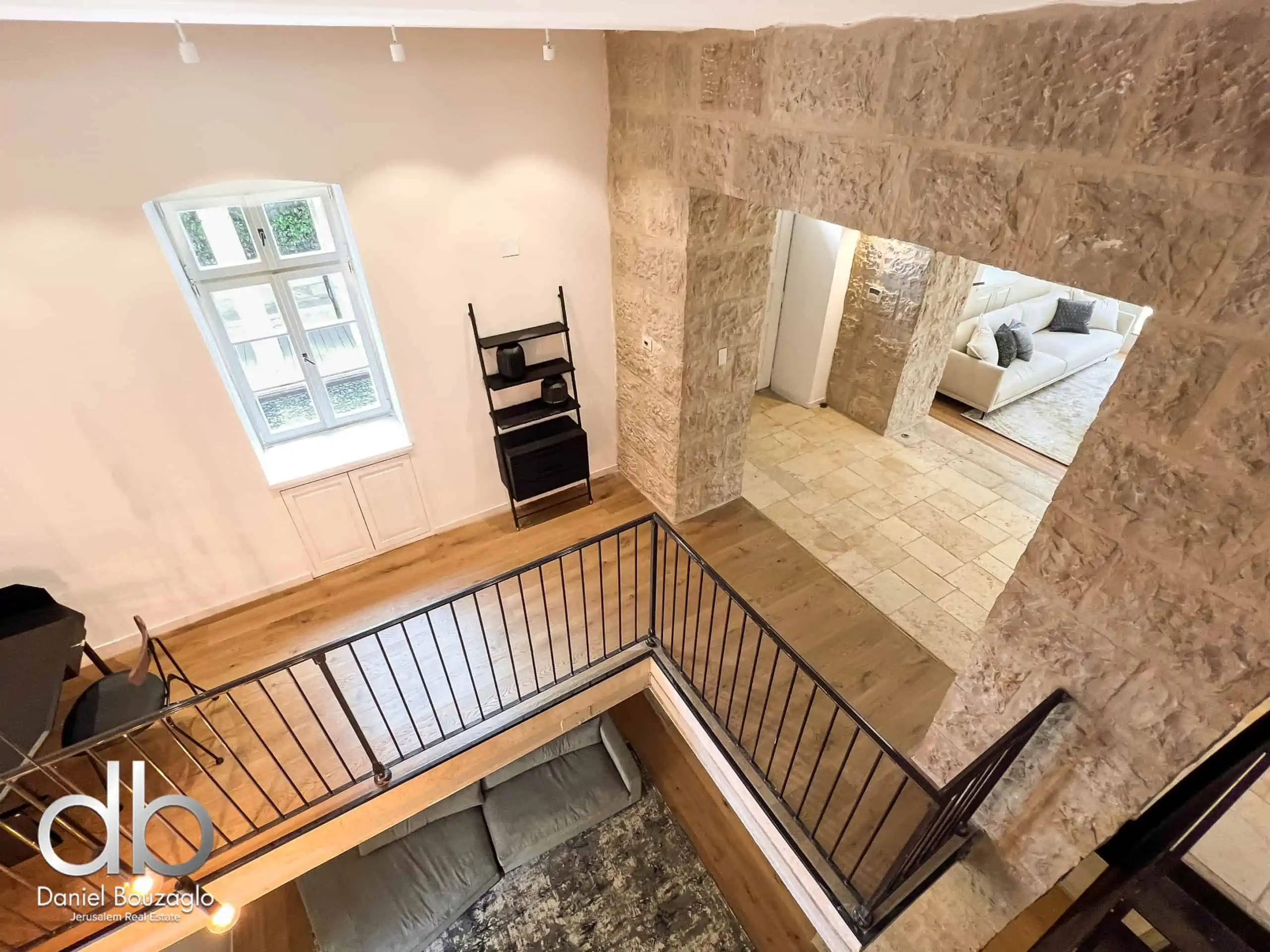 Villa.Hamoshava.Smuts.street