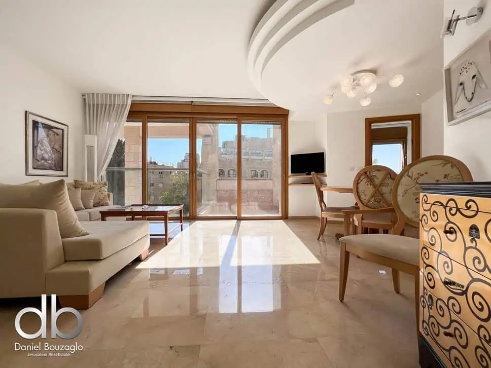 David.Crown.furnished.2br