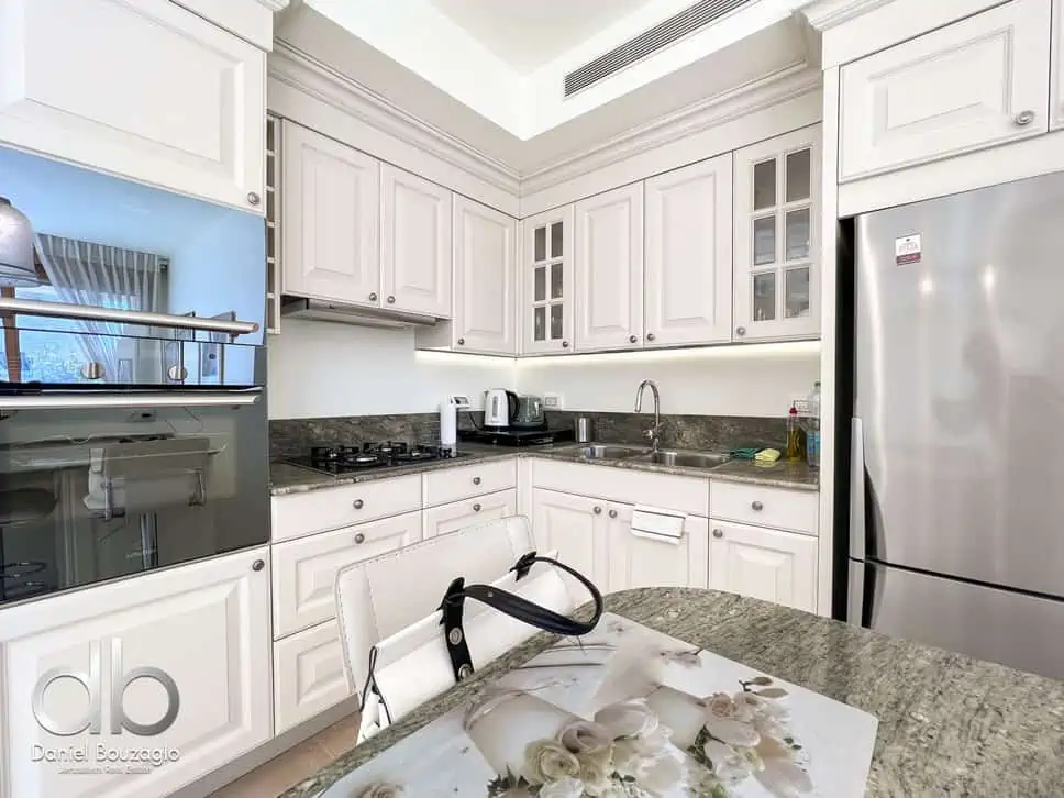 David.Crown.furnished.2br