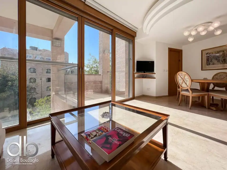 David.Crown.furnished.2br