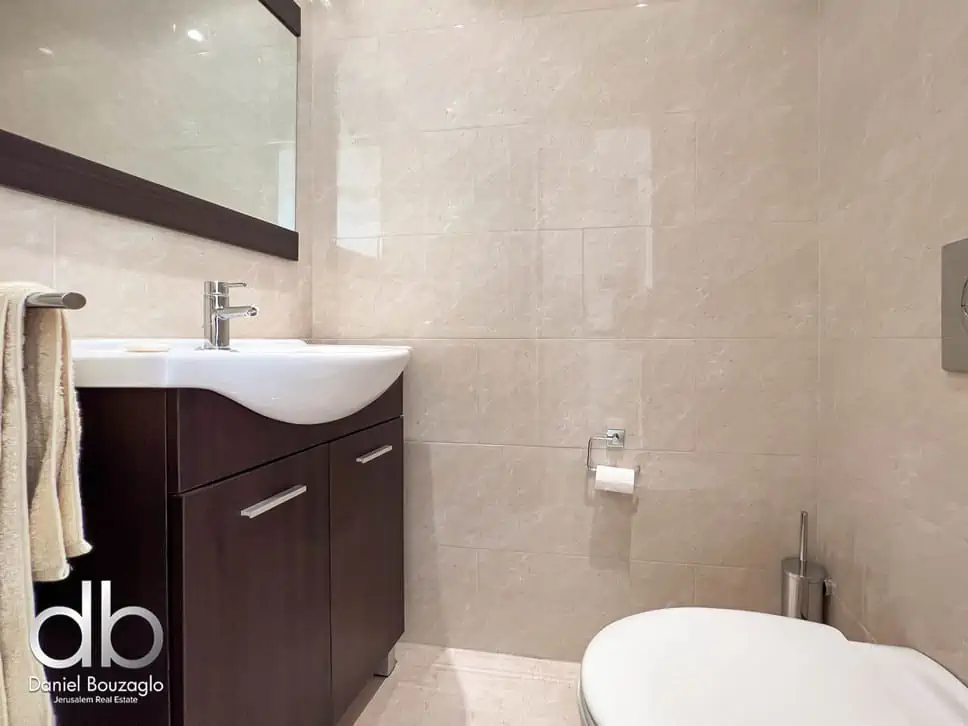 David.Crown.furnished.2br