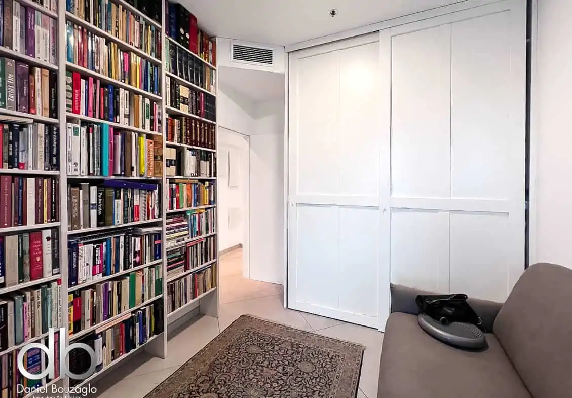 ParkEight.2br.resale