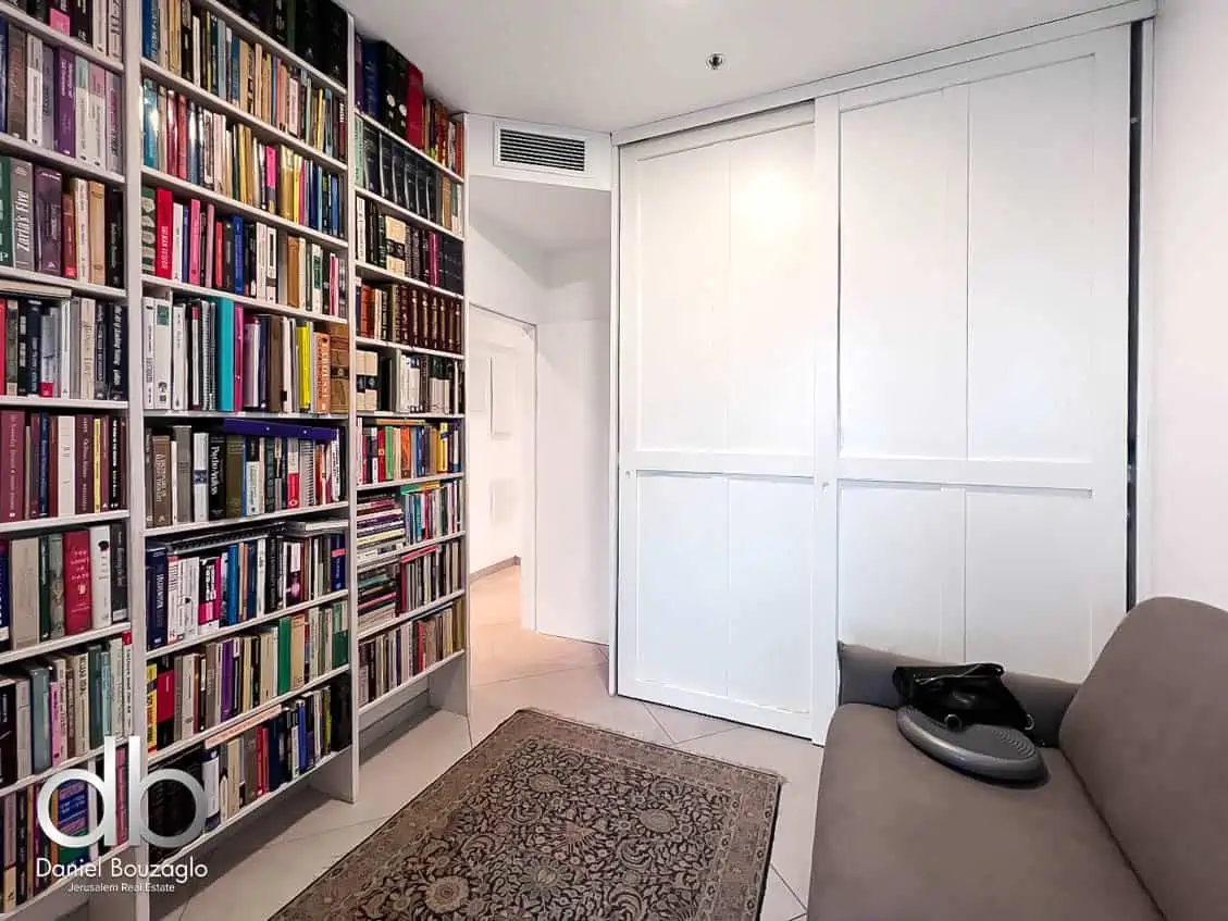 ParkEight.2br.resale