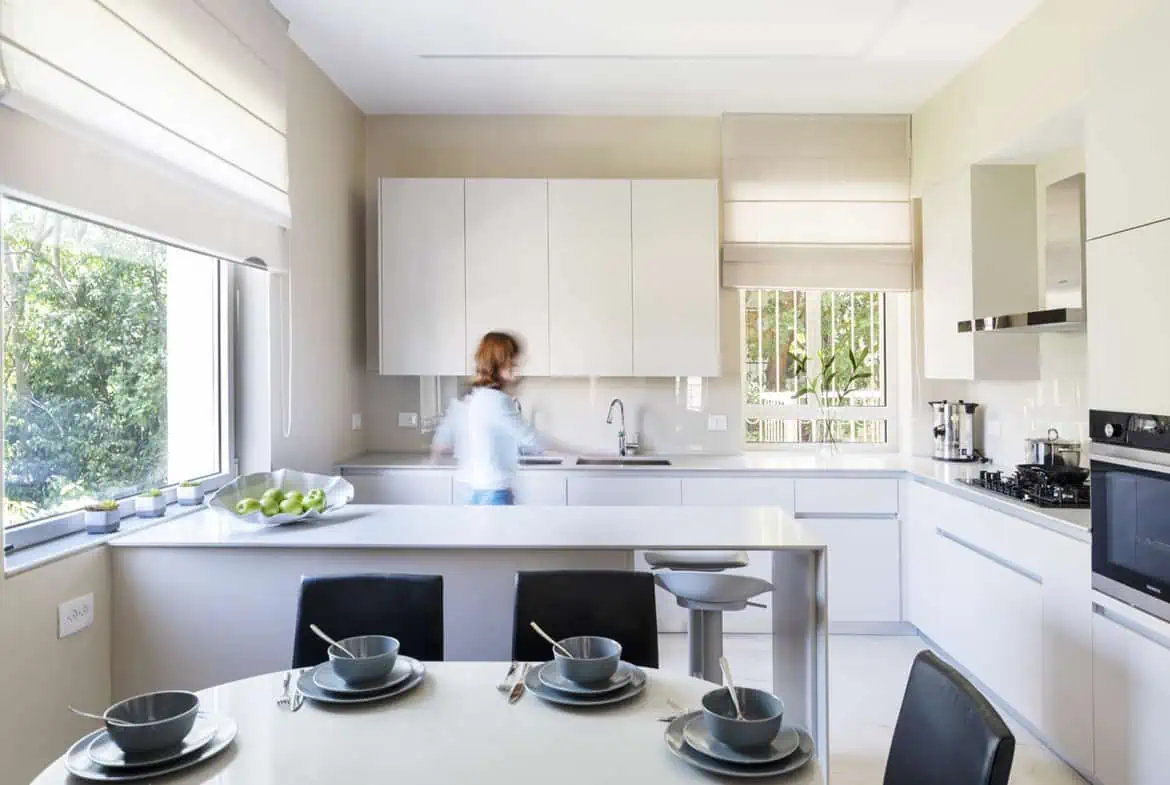 Jabotinsky13.Airbnb.vacation.rental