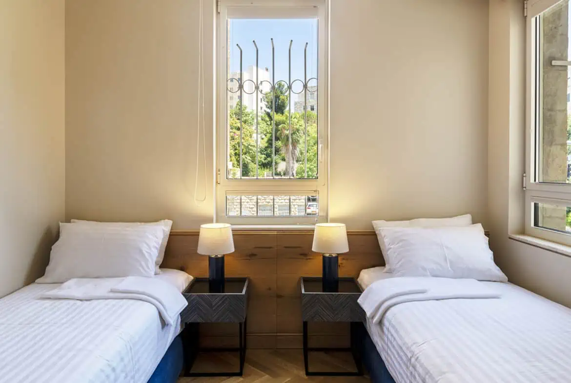 Jabotinsky13.Airbnb.vacation.rental