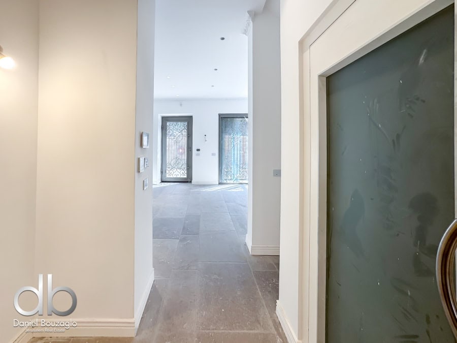 Shaarey CHesed new house for sale Jerusalem