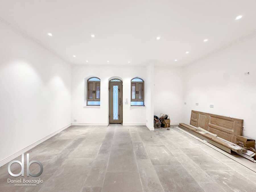 Shaarey CHesed new house for sale Jerusalem
