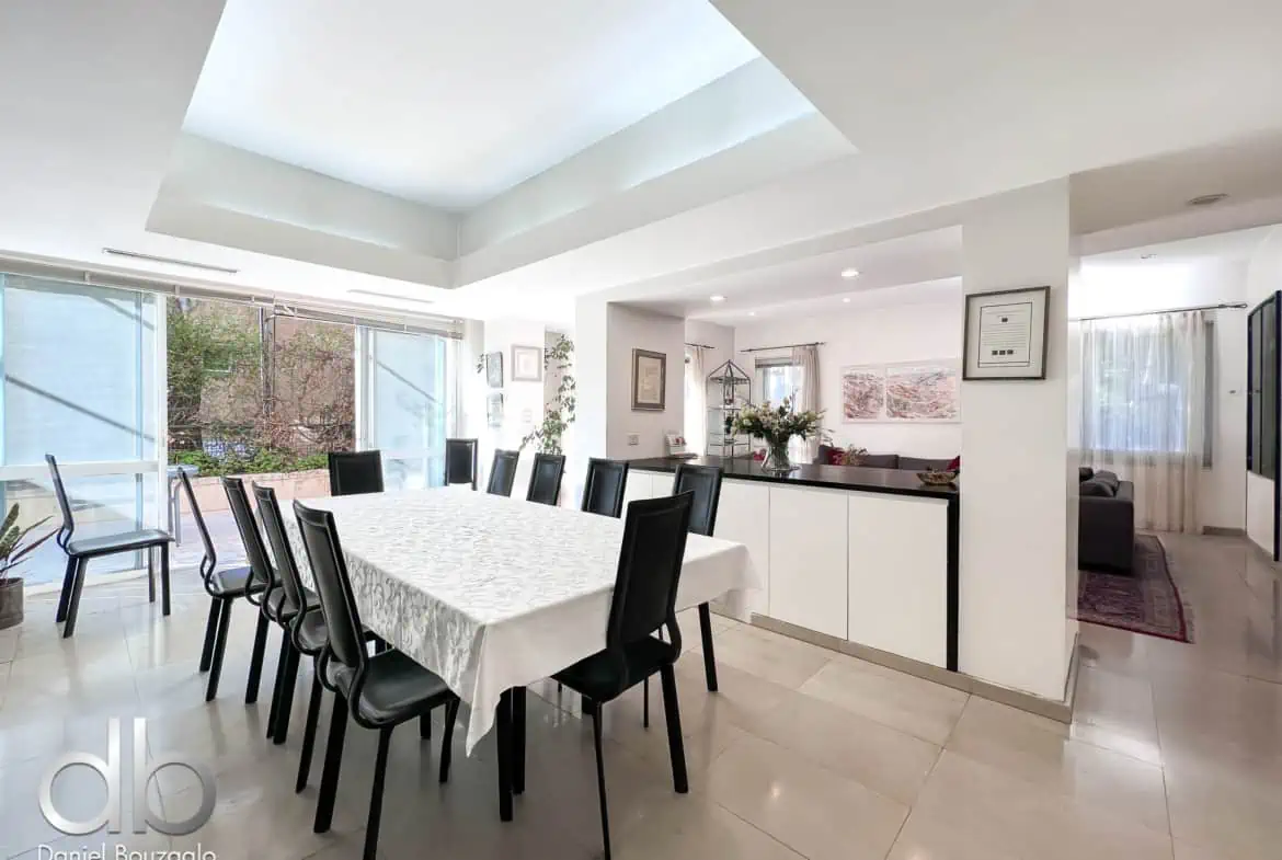 BenMaimon.st.Rechavia 200 sqm apartment