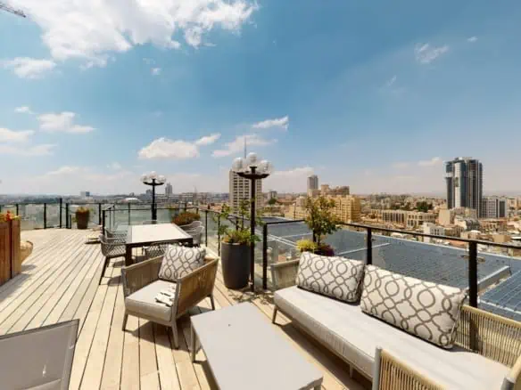 Mevo.Hamatmid.street.Petnhouse