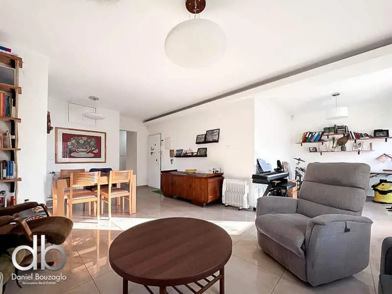 Olifant.st..2br.for.sale