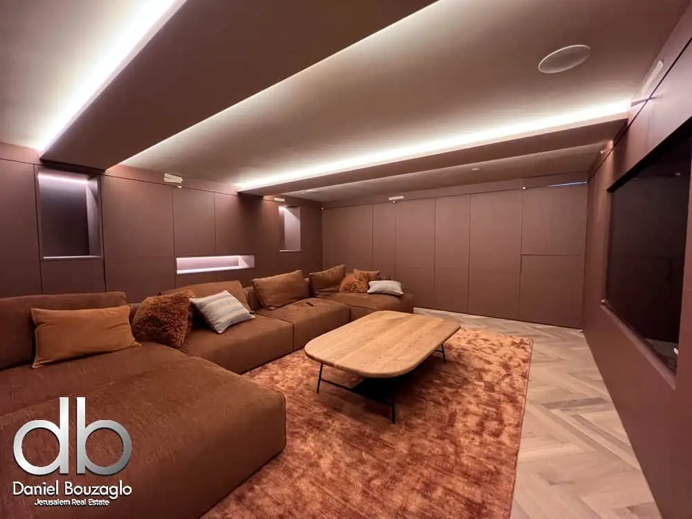 Baka.Large.Garden.Duplex.resale