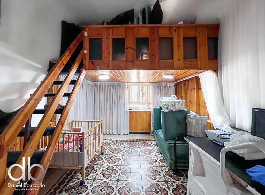 Heleny.Hamalkah.4br.Arab.house