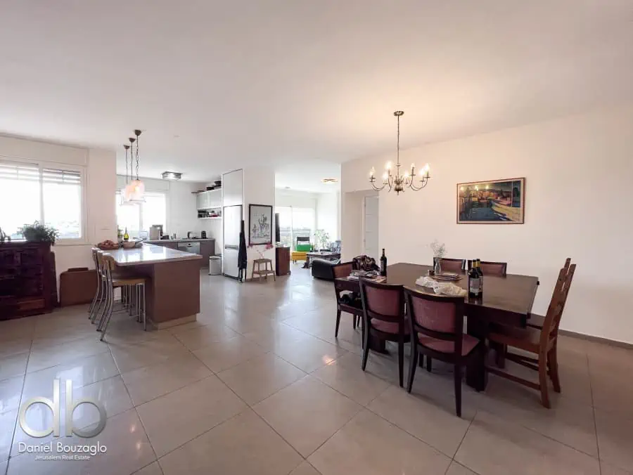 Wolfson.Towers.4br.for Sale