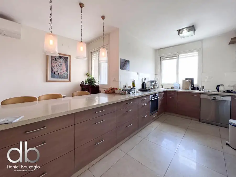 Wolfson.Towers.4br.for Sale