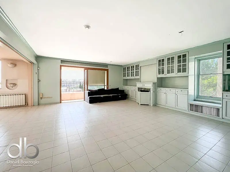 Nili.street.Penthouse.for,sale