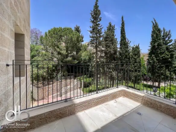 Rabbi Halafta street, 2br new apt