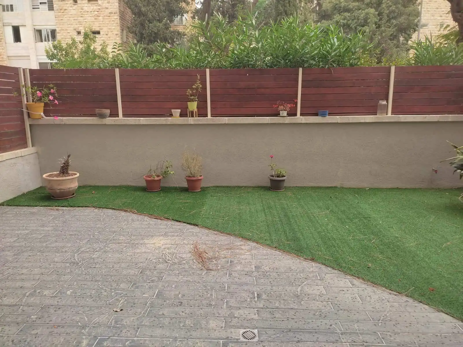 רחוב בורלא ניות דירת גן להשכרה ירושלים