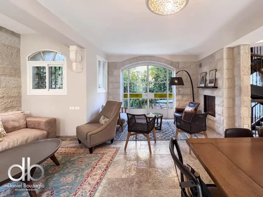 Dor Ve DOrshav town house for rent GermanCOlony