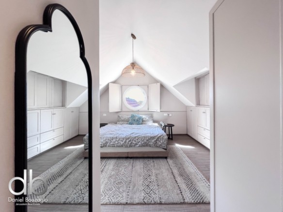 Dor Ve DOrshav town house for rent GermanCOlony
