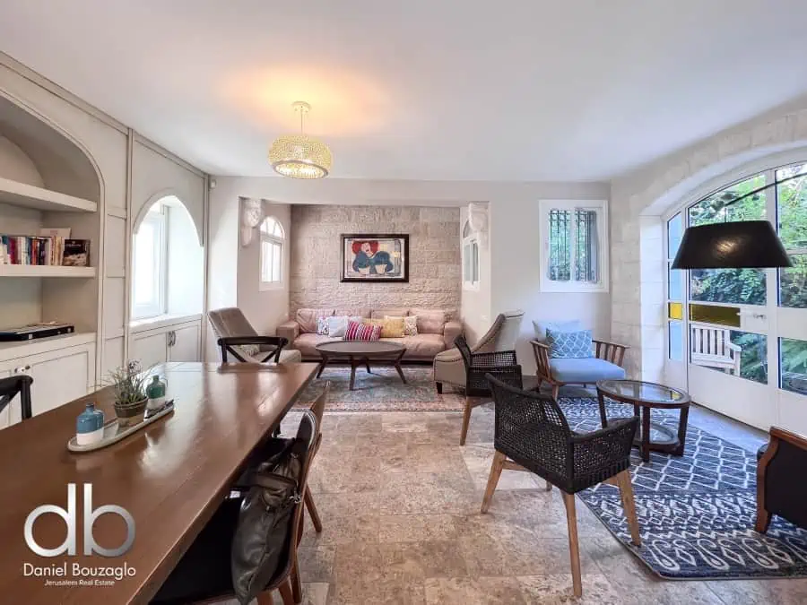 Dor Ve DOrshav town house for rent GermanCOlony