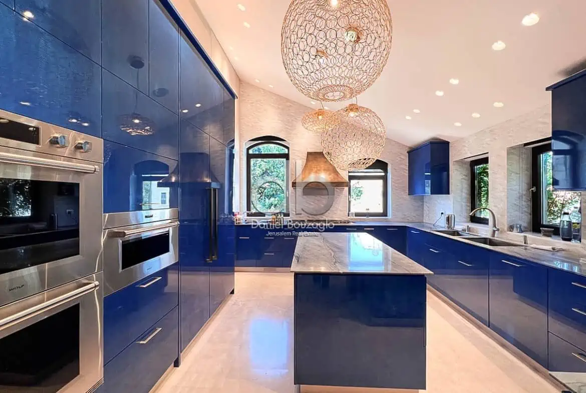 Luxury.Duplex.Penthouse.German Colony