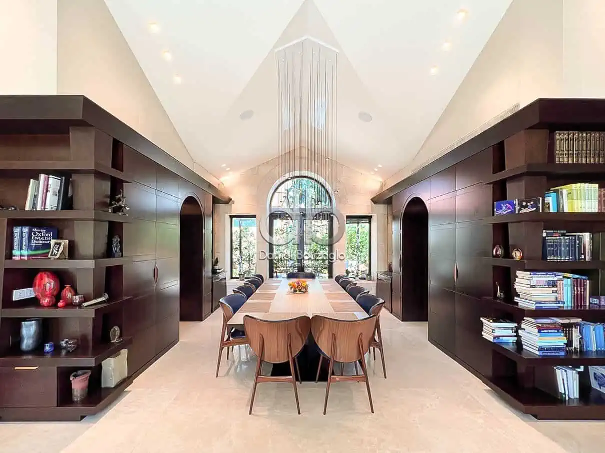 Luxury.Duplex.Penthouse.German Colony