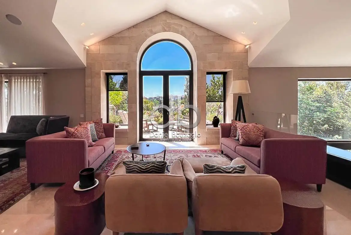 Luxury.Duplex.Penthouse.German Colony