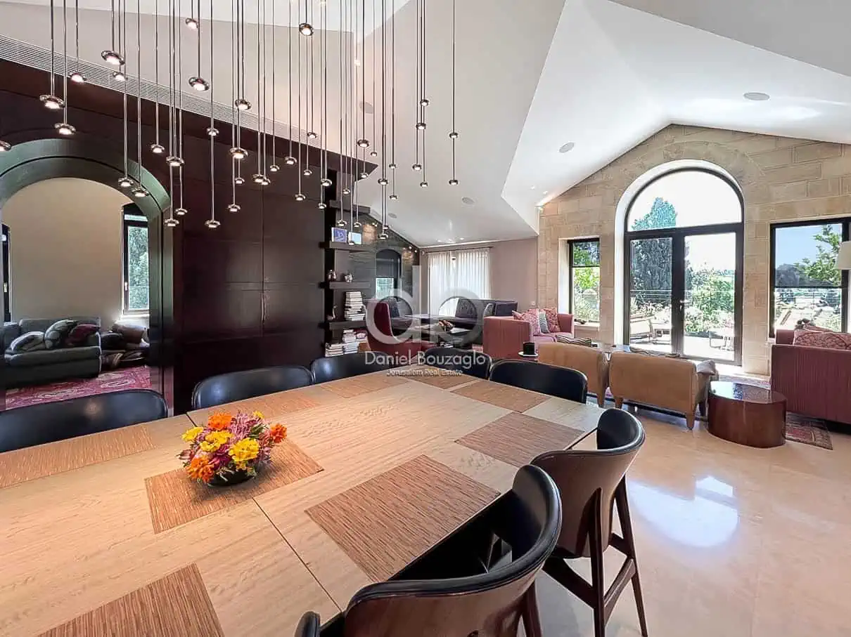 Luxury.Duplex.Penthouse.German Colony