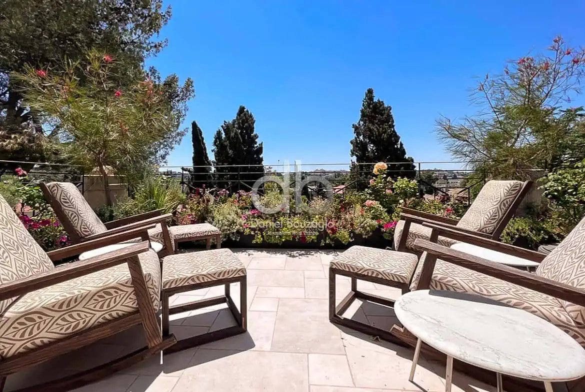 Luxury.Duplex.Penthouse.German Colony