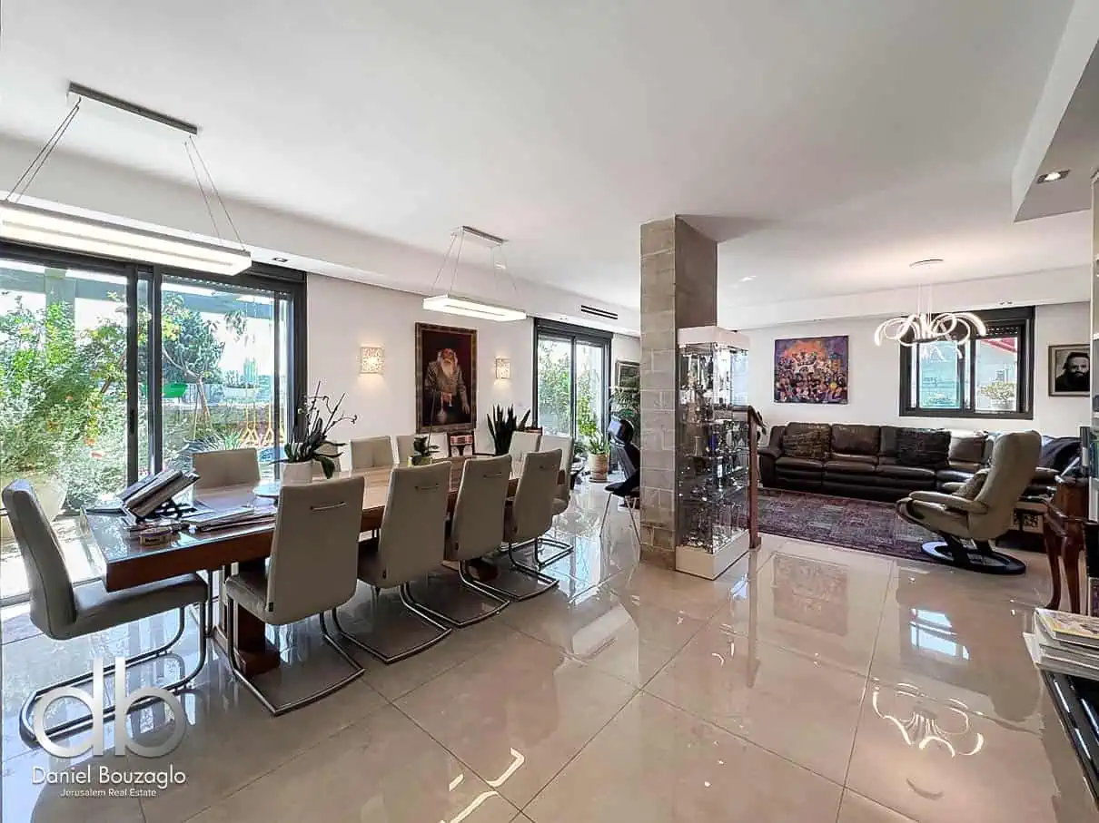 210.Penthouse.for.sale.In.Old