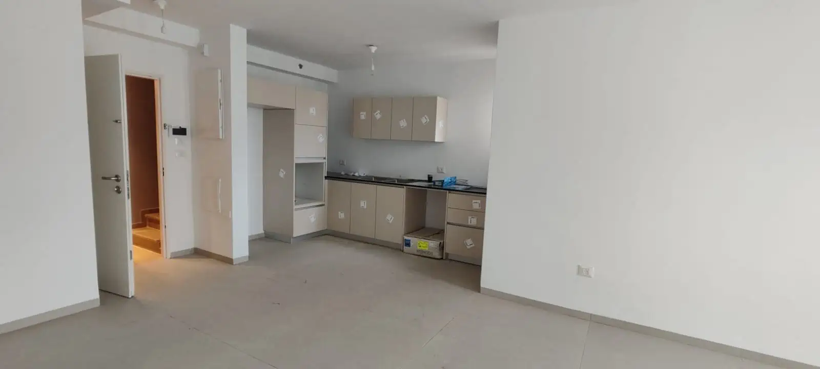 3.5חד להשכרה רחוב הרצל קרית משה (3)