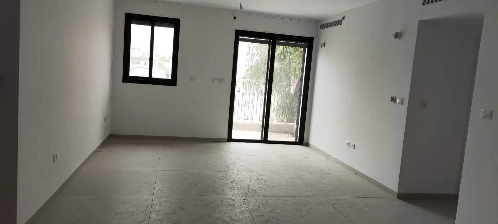 3.5חד להשכרה רחוב הרצל קרית משה (3)