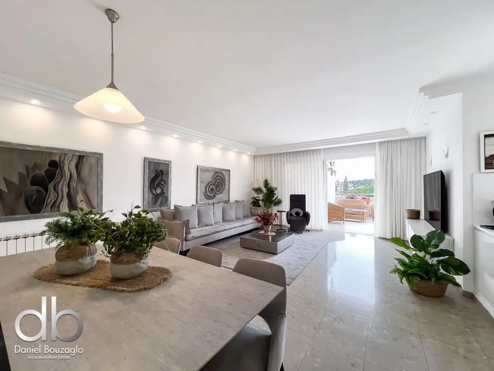 Beith Haarave street Arnon, Cottage for sale (1) Beith Haarave street Arnon, Cottage for sale