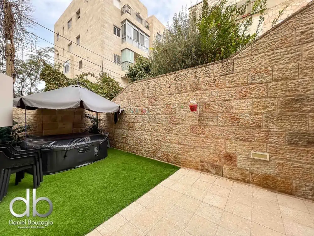 Beith Haarave street Arnon, Cottage for sale (14) Beith Haarave street Arnon, Cottage for sale