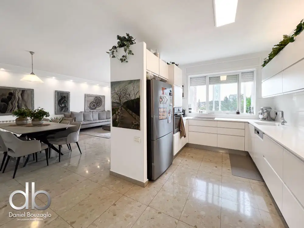 Beith Haarave street Arnon, Cottage for sale (5) Beith Haarave street Arnon, Cottage for sale