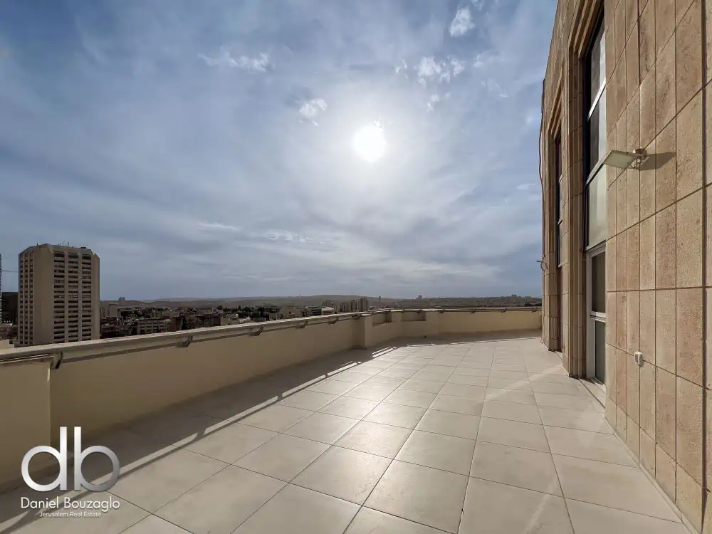 Jerusalem City Center Penthouse (16) Jerusalem City Center Penthouse