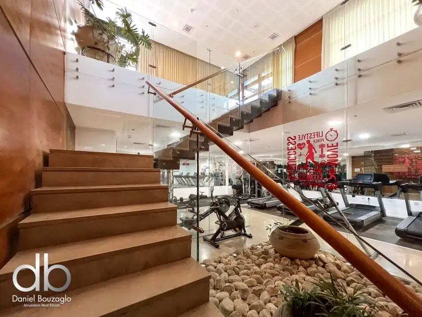 Holyland tower 3br resale Jerusalem 20