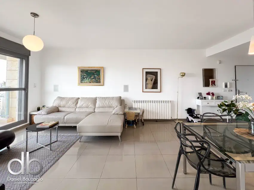 Holyland tower 3br resale Jerusalem 20